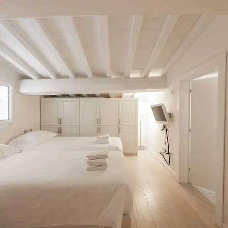 Le Grazie Luxury By Mmega